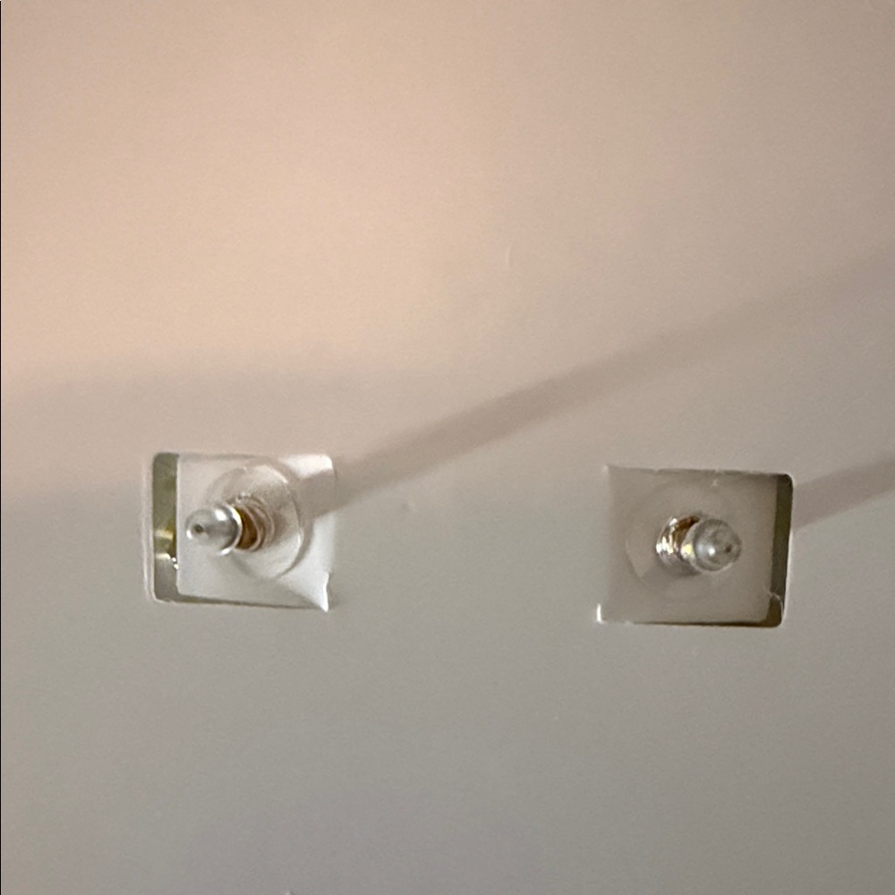 Marleylilly Gold Bow Crystal Stud Earrings - White/Clear - Picture 2 of 3